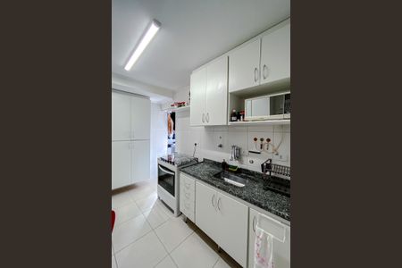 Apartamento à venda com 74m², 3 quartos e 1 vaga Apartamento à venda com 74m², 3 quartos e 1 vagaCozinha