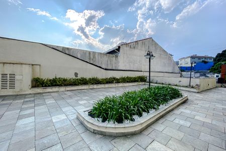 Apartamento à venda com 74m², 3 quartos e 1 vaga Apartamento à venda com 74m², 3 quartos e 1 vagaÁrea comum