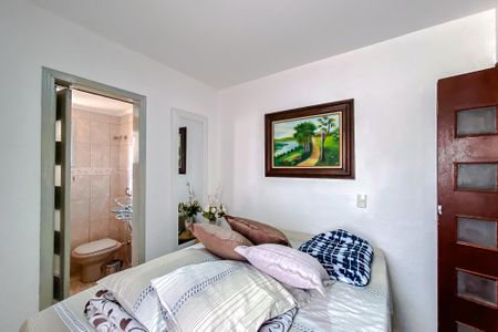 Apartamento à venda com 74m², 3 quartos e 1 vaga Apartamento à venda com 74m², 3 quartos e 1 vagaSuíte
