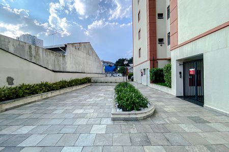 Apartamento à venda com 74m², 3 quartos e 1 vaga Apartamento à venda com 74m², 3 quartos e 1 vagaÁrea comum