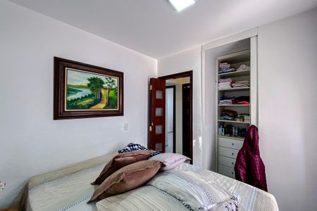 Apartamento à venda com 74m², 3 quartos e 1 vaga Apartamento à venda com 74m², 3 quartos e 1 vagaSuíte