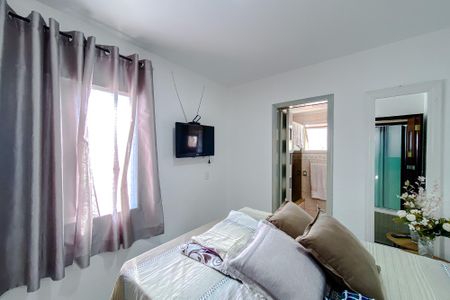 Apartamento à venda com 74m², 3 quartos e 1 vaga Apartamento à venda com 74m², 3 quartos e 1 vagaSuíte