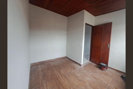 Quarto 2 de casa para alugar com 2 quartos, 70m² em Novo Osasco, Osasco