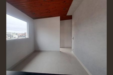 Sala de casa para alugar com 2 quartos, 70m² em Novo Osasco, Osasco