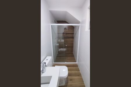 Casa de condomínio para alugar com 78m², 1 quarto e 2 vagas Casa de condomínio para alugar com 78m², 1 quarto e 2 vagasBanheiro