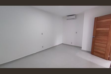 Casa de condomínio para alugar com 78m², 1 quarto e 2 vagas Casa de condomínio para alugar com 78m², 1 quarto e 2 vagasQuarto