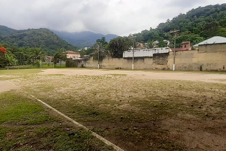 Casa de condomínio para alugar com 78m², 1 quarto e 2 vagas Casa de condomínio para alugar com 78m², 1 quarto e 2 vagasCampo de Futebol