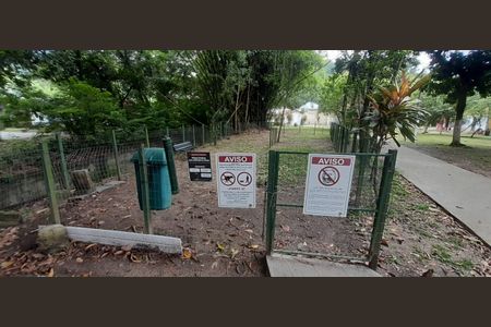 Casa de condomínio para alugar com 78m², 1 quarto e 2 vagas Casa de condomínio para alugar com 78m², 1 quarto e 2 vagasEspaço Pet