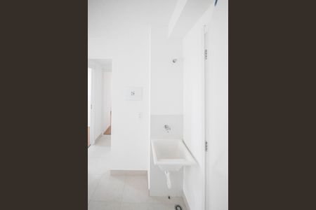 Área de Serviço de apartamento para alugar com 2 quartos, 32m² em Parque Novo Mundo, São Paulo