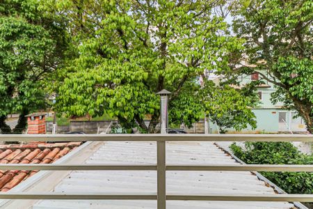 Casa de condomínio à venda com 180m², 3 quartos e 2 vagas Casa de condomínio à venda com 180m², 3 quartos e 2 vagasSuite - Varanda