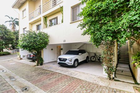 Casa de condomínio à venda com 180m², 3 quartos e 2 vagas Casa de condomínio à venda com 180m², 3 quartos e 2 vagasGaragem