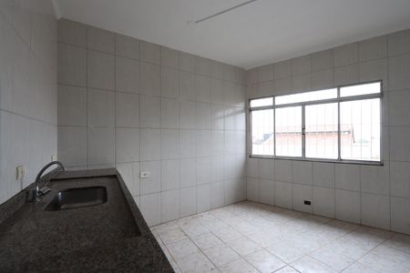 Casa para alugar com 60m², 2 quartos e sem vagaCozinha
