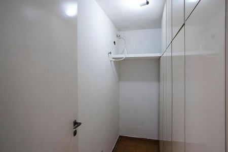 Apartamento à venda com 143m², 3 quartos e 2 vagasQuarto de Serviço