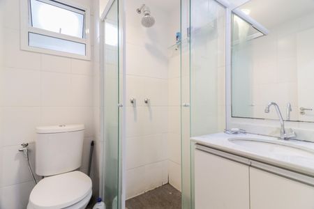 Apartamento à venda com 70m², 3 quartos e 2 vagas Apartamento à venda com 70m², 3 quartos e 2 vagasBanheiro Social