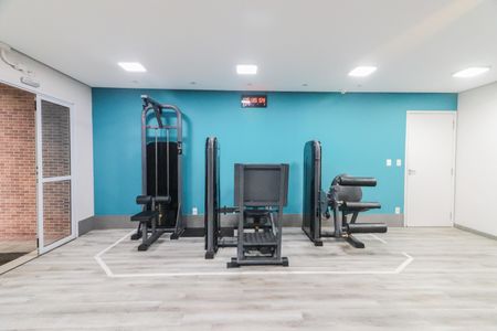 Apartamento à venda com 70m², 3 quartos e 2 vagas Apartamento à venda com 70m², 3 quartos e 2 vagasÁrea comum - Academia