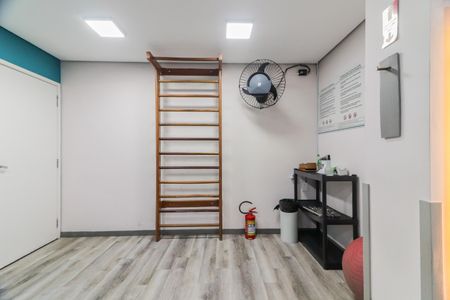 Apartamento à venda com 70m², 3 quartos e 2 vagas Apartamento à venda com 70m², 3 quartos e 2 vagasÁrea comum - Academia