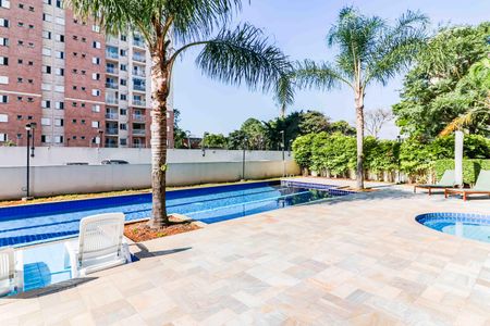 Apartamento à venda com 70m², 3 quartos e 2 vagas Apartamento à venda com 70m², 3 quartos e 2 vagasÁrea comum - Piscina
