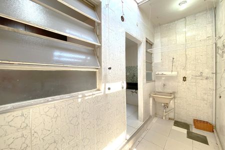 Casa à venda com 75m², 3 quartos e 1 vaga Casa à venda com 75m², 3 quartos e 1 vagaÁrea de Serviço