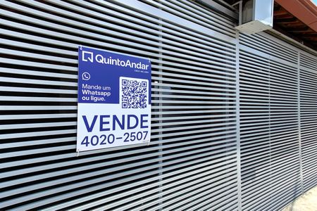 Casa à venda com 75m², 3 quartos e 1 vaga Casa à venda com 75m², 3 quartos e 1 vagaPlaca instalada