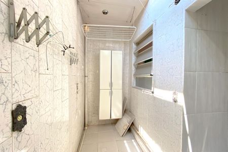 Casa à venda com 75m², 3 quartos e 1 vaga Casa à venda com 75m², 3 quartos e 1 vagaÁrea de Serviço