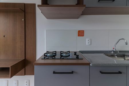 Apartamento à venda com 27m², 1 quarto e sem vaga Apartamento à venda com 27m², 1 quarto e sem vagaCozinha e Área de Serviço