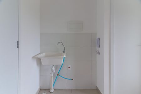 Apartamento à venda com 27m², 1 quarto e sem vaga Apartamento à venda com 27m², 1 quarto e sem vagaCozinha e Área de Serviço