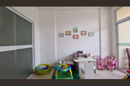 Apartamento à venda com 77m², 2 quartos e 1 vaga Apartamento à venda com 77m², 2 quartos e 1 vagaBrinquedoteca