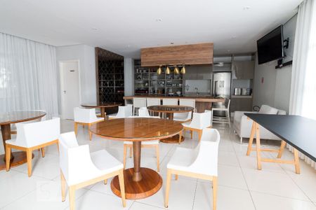 Apartamento à venda com 64m², 2 quartos e 1 vagaÁrea comum