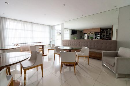 Apartamento à venda com 64m², 2 quartos e 1 vagaÁrea comum