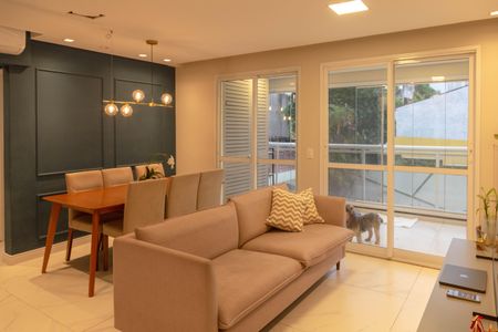Sala de apartamento à venda com 2 quartos, 64m² em Vila Rosalia, Guarulhos
