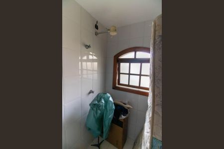 Casa à venda com 247m², 3 quartos e 5 vagas Casa à venda com 247m², 3 quartos e 5 vagasBanheiro de serviço