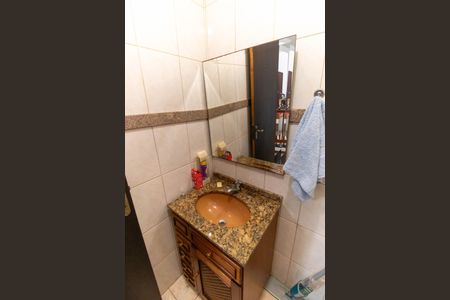 Casa à venda com 247m², 3 quartos e 5 vagas Casa à venda com 247m², 3 quartos e 5 vagasLavabo