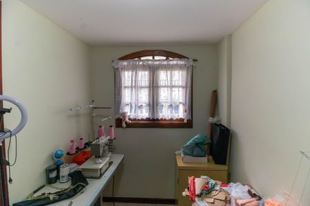 Casa à venda com 247m², 3 quartos e 5 vagas Casa à venda com 247m², 3 quartos e 5 vagasQuarto de Serviço