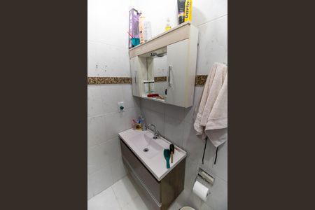 Casa à venda com 247m², 3 quartos e 5 vagas Casa à venda com 247m², 3 quartos e 5 vagasBanheiro da Suíte 1