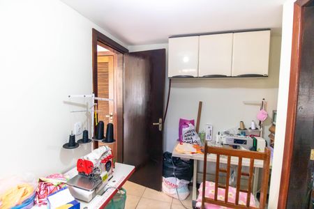 Casa à venda com 247m², 3 quartos e 5 vagas Casa à venda com 247m², 3 quartos e 5 vagasQuarto de Serviço