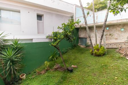 Casa à venda com 247m², 3 quartos e 5 vagas Casa à venda com 247m², 3 quartos e 5 vagasVista da Suíte 3