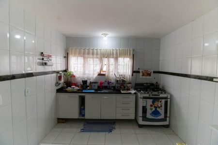 Casa à venda com 247m², 3 quartos e 5 vagas Casa à venda com 247m², 3 quartos e 5 vagasCozinha