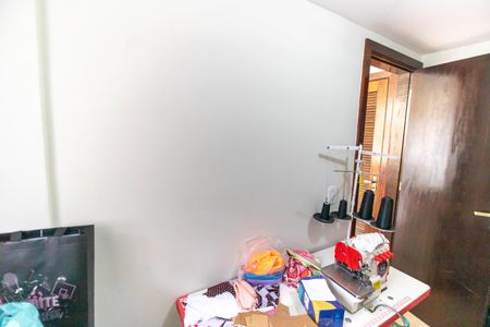 Casa à venda com 247m², 3 quartos e 5 vagas Casa à venda com 247m², 3 quartos e 5 vagasQuarto de Serviço