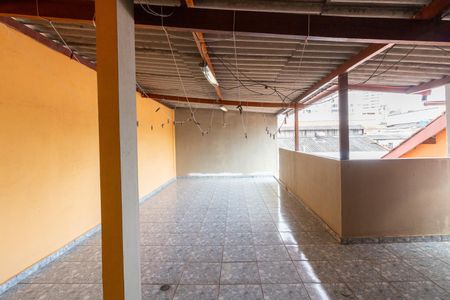 Casa à venda com 162m², 3 quartos e 4 vagasTerraço