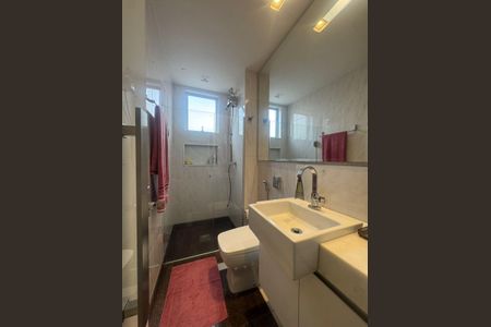 Apartamento à venda com 97m², 3 quartos e 2 vagasBanheiro