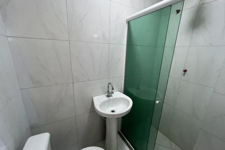 Studio para alugar com 56m², 1 quarto e sem vaga Studio para alugar com 56m², 1 quarto e sem vagaBanheiro Social