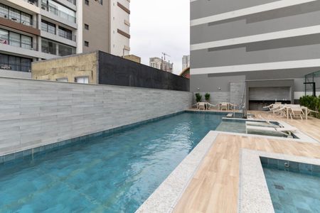 Apartamento à venda com 71m², 2 quartos e 1 vaga Apartamento à venda com 71m², 2 quartos e 1 vagaPiscina