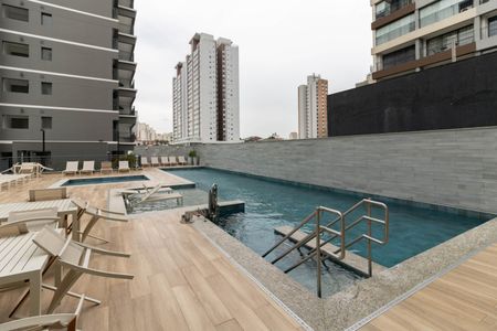 Apartamento à venda com 71m², 2 quartos e 1 vaga Apartamento à venda com 71m², 2 quartos e 1 vagaPiscina