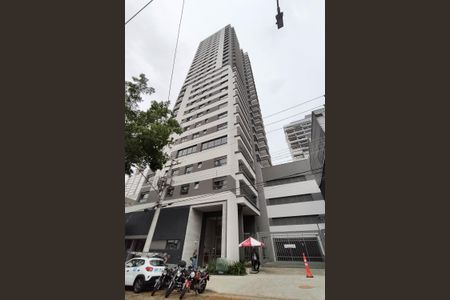 Apartamento à venda com 71m², 2 quartos e 1 vaga Apartamento à venda com 71m², 2 quartos e 1 vagaFachada