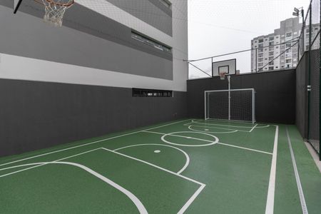 Apartamento à venda com 71m², 2 quartos e 1 vaga Apartamento à venda com 71m², 2 quartos e 1 vagaQuadra de Esportes