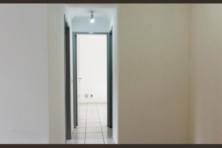 Apartamento à venda com 49m², 2 quartos e 1 vaga Apartamento à venda com 49m², 2 quartos e 1 vagaCorredor