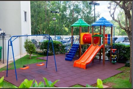 Apartamento à venda com 49m², 2 quartos e 1 vaga Apartamento à venda com 49m², 2 quartos e 1 vagaÁrea Comum - Playground