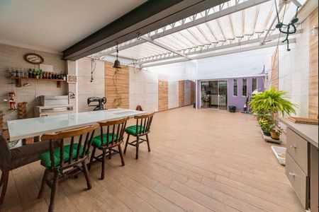 Casa à venda com 172m², 3 quartos e 2 vagasÁrea gourmet