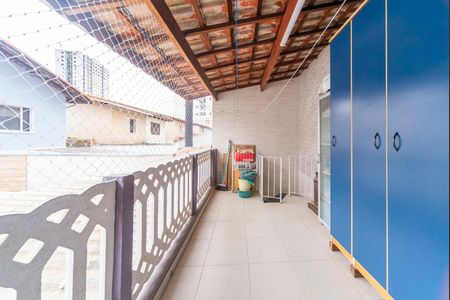 Casa à venda com 172m², 3 quartos e 2 vagasÁrea de Serviço