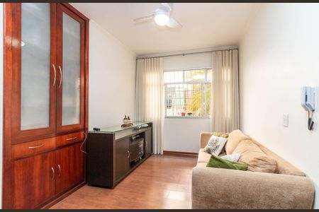Sala de apartamento à venda com 3 quartos, 90m² em Palmares, Belo Horizonte
